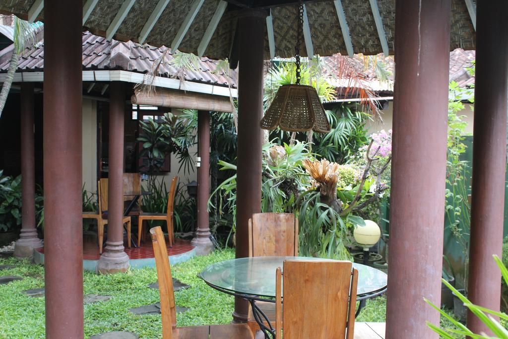 Prambanan Guesthouse Yogyakarta Extérieur photo